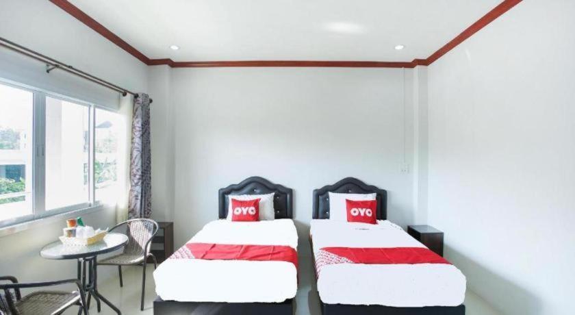 Oyo 75394 Sakthong Grand Hotel Chiang Khong Extérieur photo
